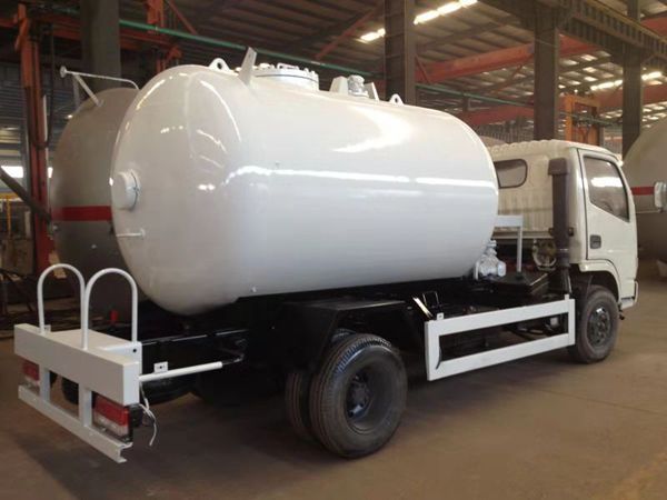 5.5m3-35m3����Һ��ʯ�͚��\(y��n)ݔ܇����܇��